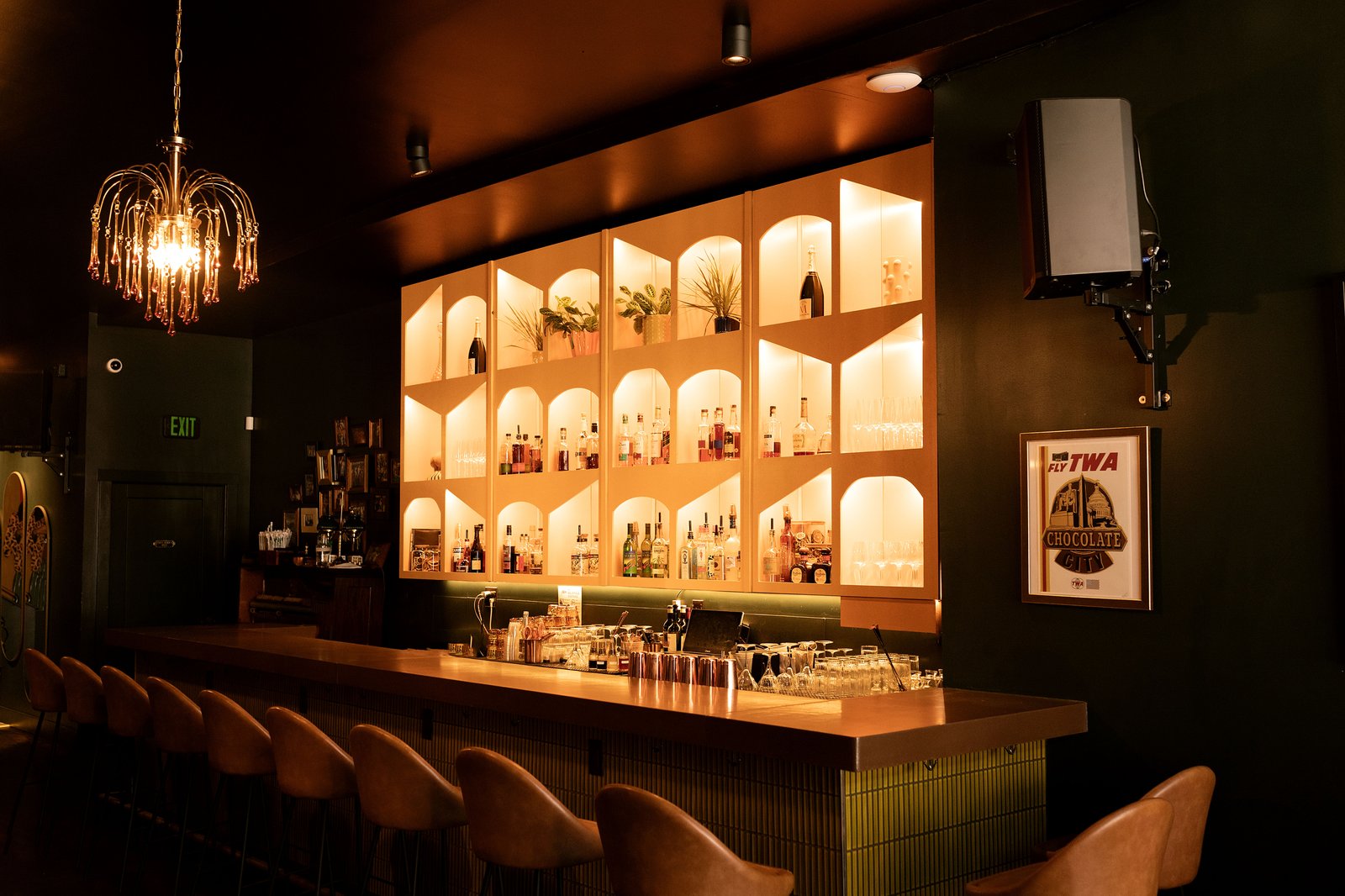 The Parlor bar at Shanklin Hall